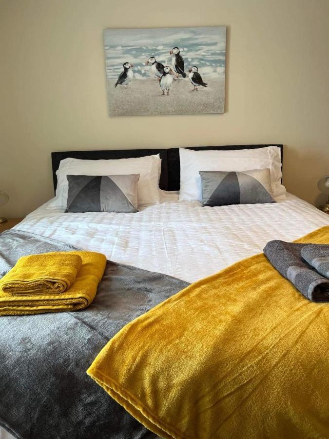 2 Bedroom House Overlooking Pierowall Bay, Westray Zewnętrze zdjęcie