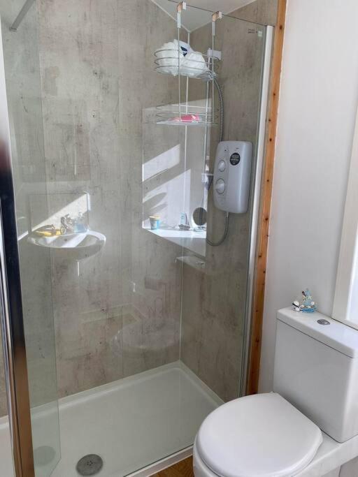 2 Bedroom House Overlooking Pierowall Bay, Westray Zewnętrze zdjęcie